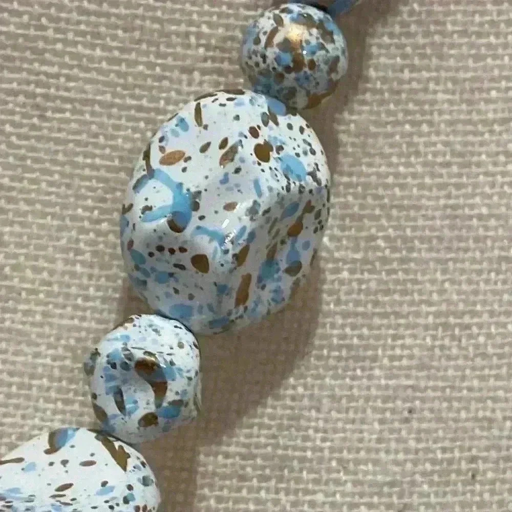 Necklace - Picture 3 of 4